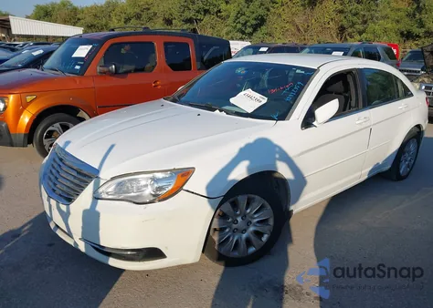 2013 Chrysler 200 Lx из США, поврежденный, VIN 1C3CCBAB9DN568681